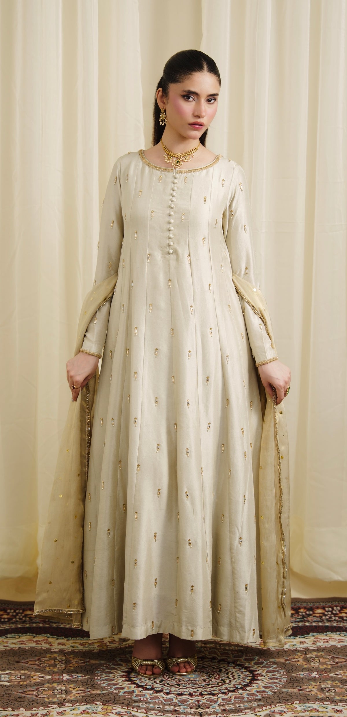 Ivory Jeweled (Kalidar)